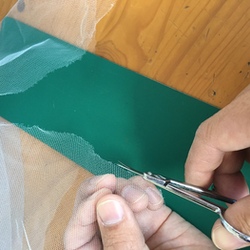 海外でのロケーションフォトをするとなぜ汚れや破れが多いケースがあるのか？