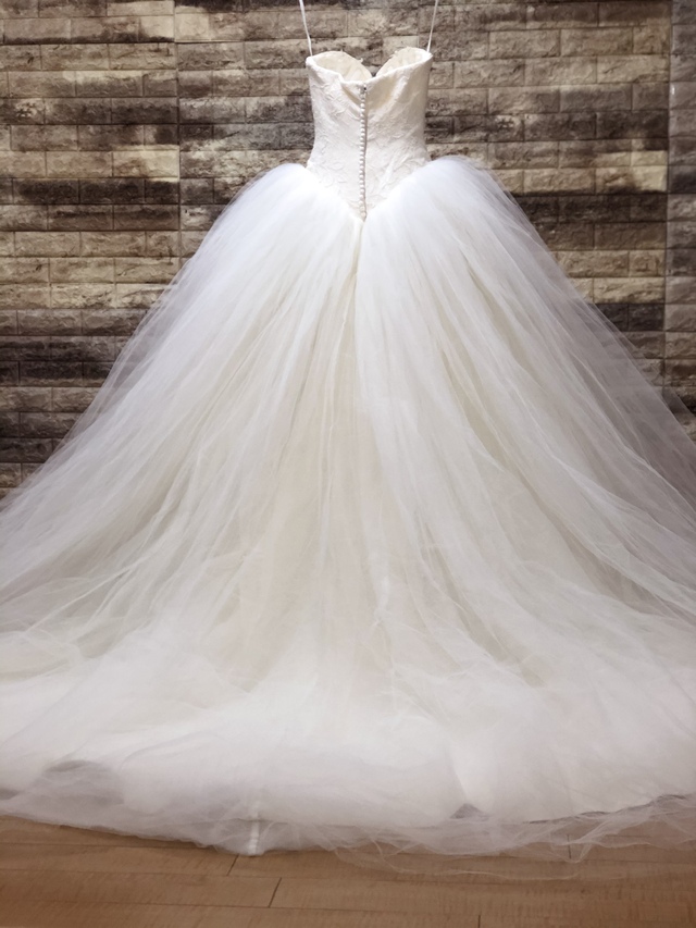 バックスタイルです。