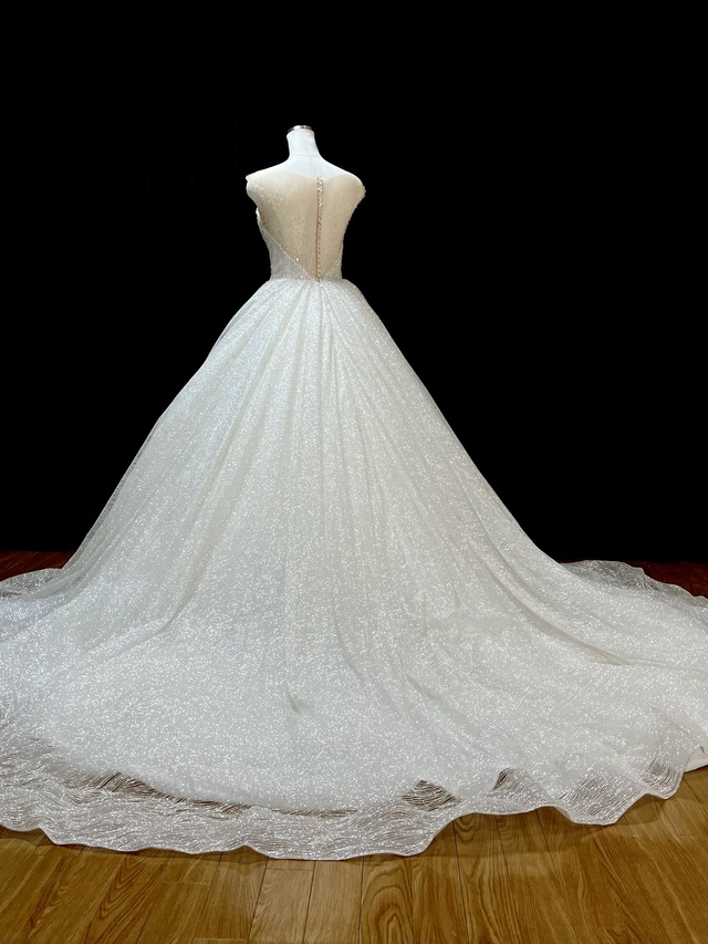 バックスタイルです。