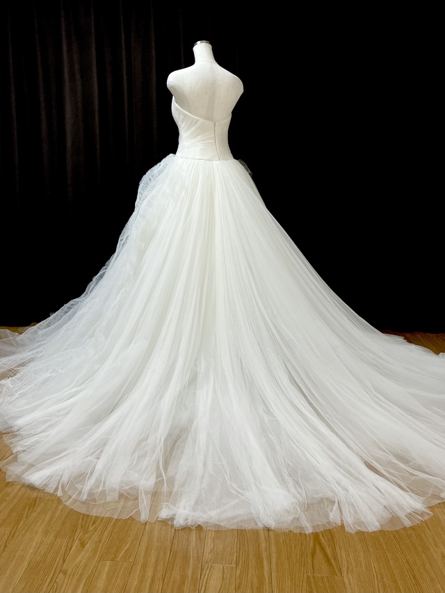 バックスタイルです。<br />